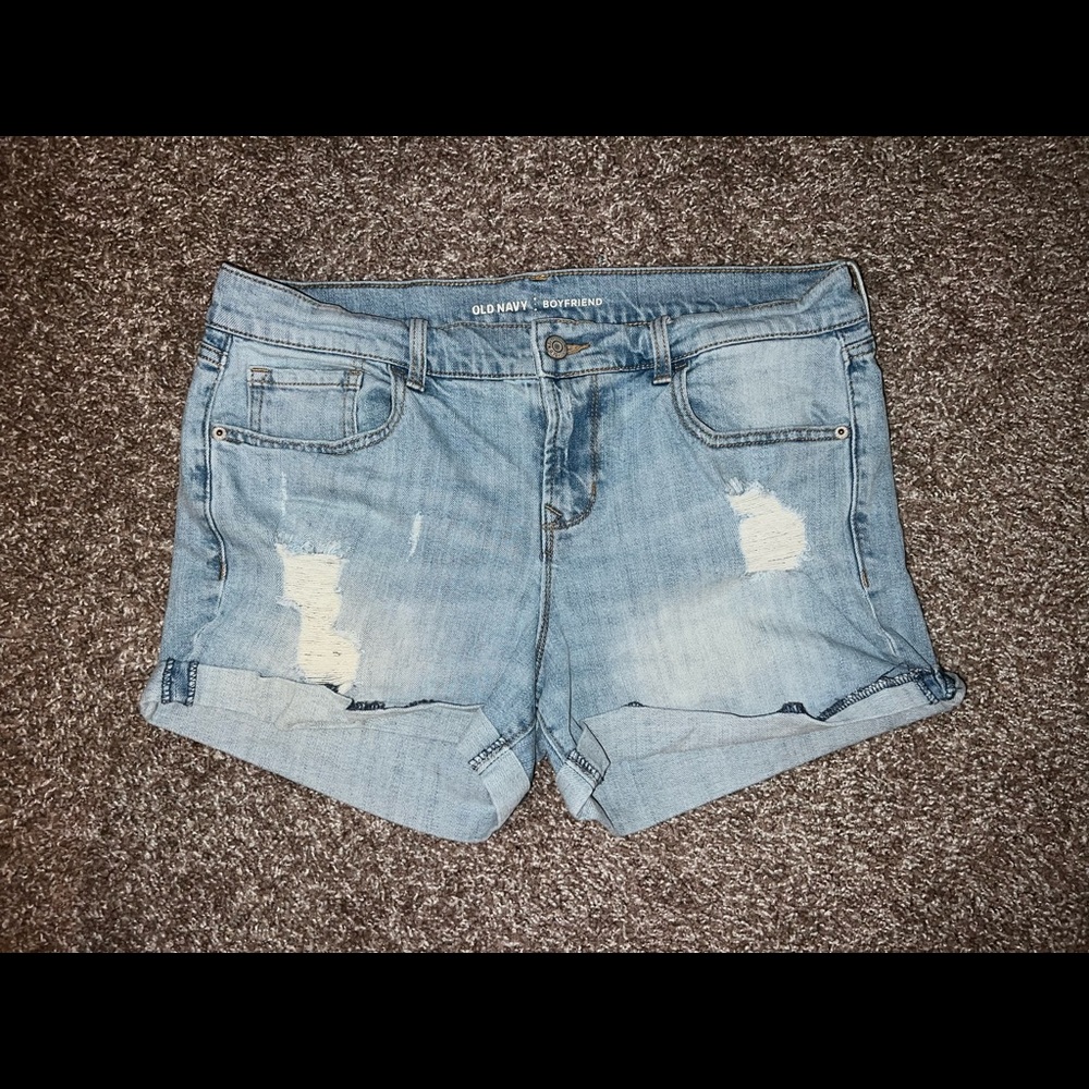 Lightly worn Old Navy Boyfriend Shorts with Distressed Denim in Size 12 Regular